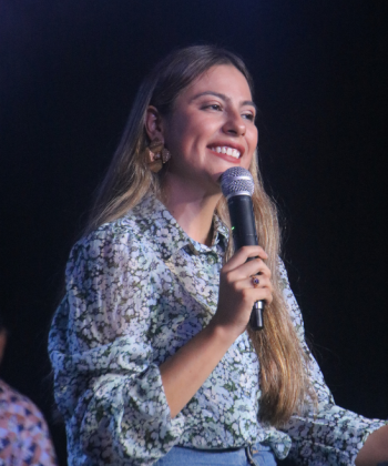 Laura Sofia Lemus(Co Pastora)
